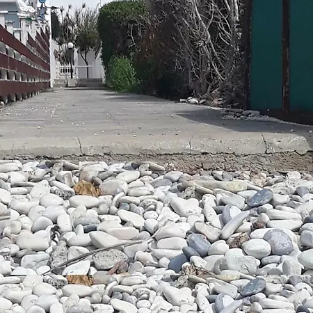 Pervoliavilla Vilă