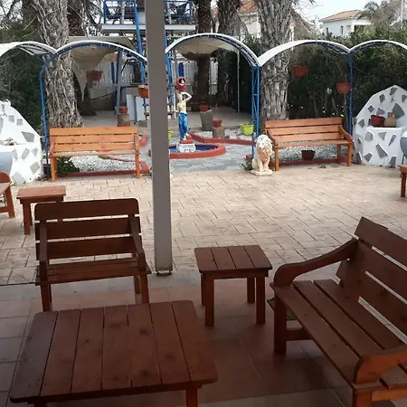 빌라 Pervoliavilla